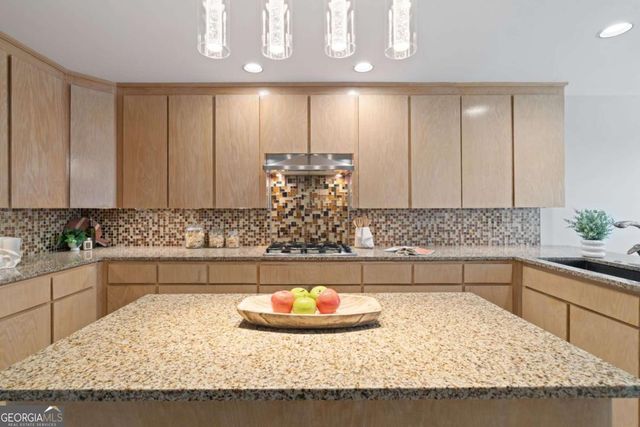 2535 The Fifth Fairway, Roswell, GA 30076