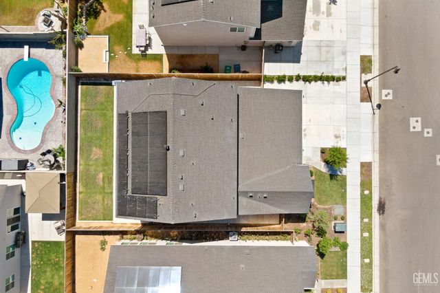 9501 Eagle Creek Drive, Shafter, CA 93263