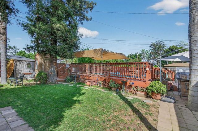 35 E Garland Avenue, Fresno, CA 93704