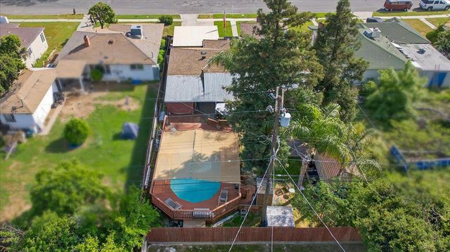 35 E Garland Avenue, Fresno, CA 93704