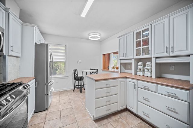 405 Routh St, Monroeville, PA 15146