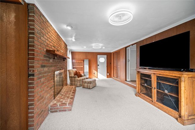 405 Routh St, Monroeville, PA 15146