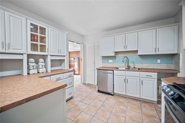 405 Routh St, Monroeville, PA 15146