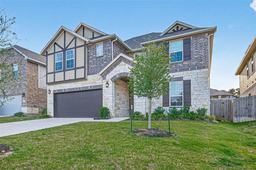 17685 Martin Creek Lane, Conroe, TX 77316