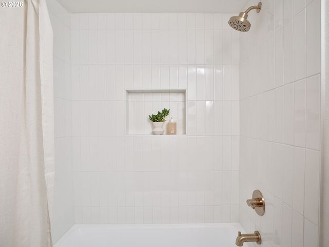 15565 Sw BRISTOL Ln, Beaverton, OR 97007