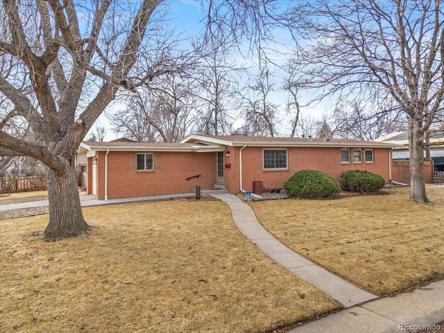 8000 W Louisiana Avenue, Lakewood, CO 80232