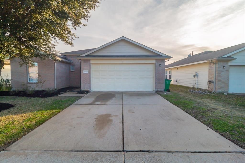 19643 Summerlin Drive, Katy, TX 77449