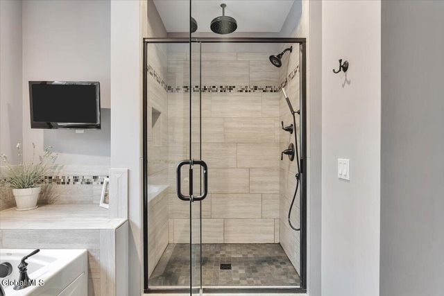 32 River Rock Drive, Milton, NY 12863