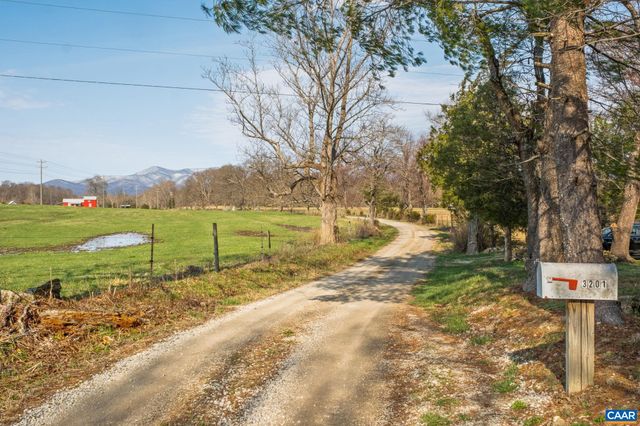 3201 ROSE MILL RD, Arrington, VA 22922