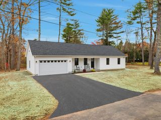 46 Horseshoe Circle, Ware, MA 01082