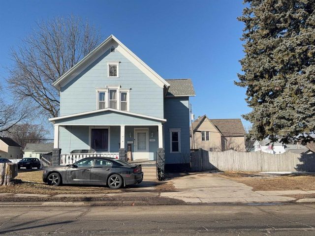 1009 PIERCE AVENUE, Marinette, WI 54143