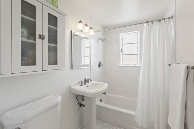 530 Garcia 11, Santa Fe, NM 87505