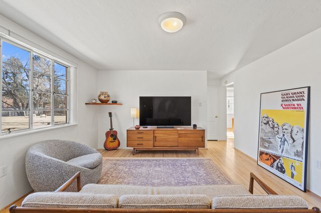 530 Garcia 11, Santa Fe, NM 87505