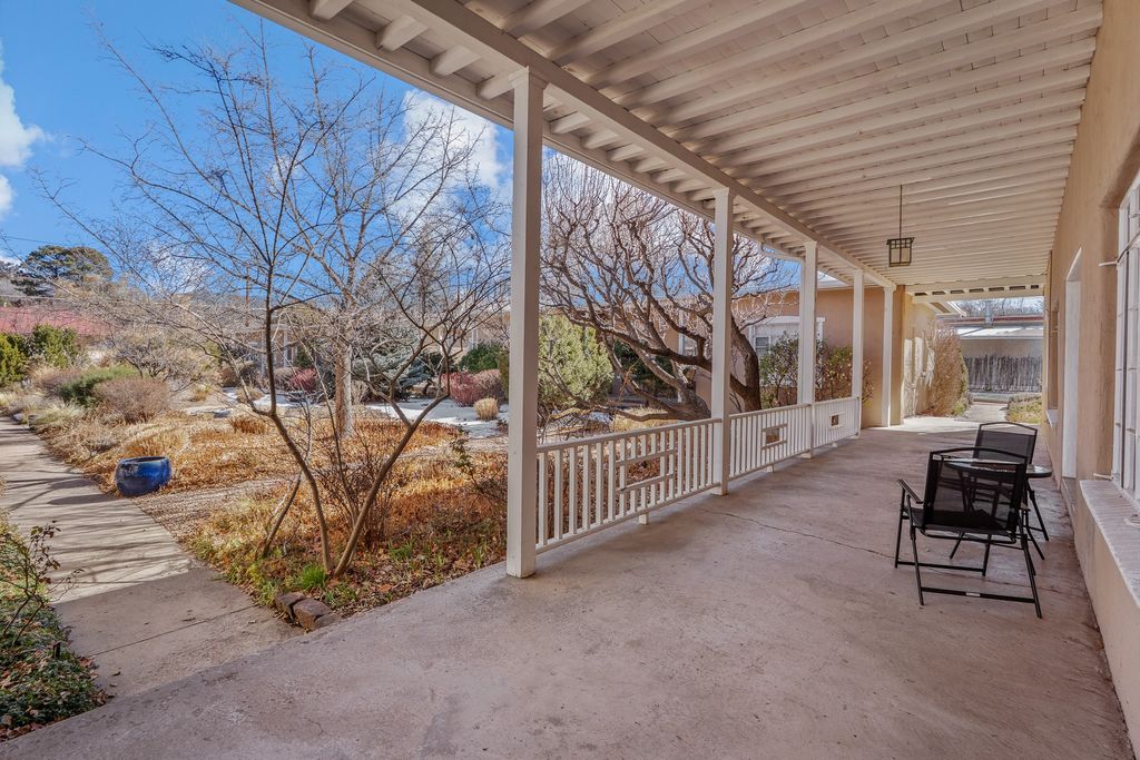 530 Garcia 11, Santa Fe, NM 87505