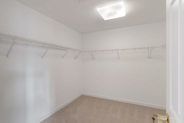 475 S Commons Court, Deerfield, IL 60015