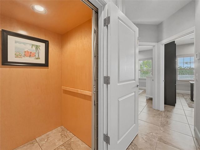 3137 MOORINGS DRIVE S, St Petersburg, FL 33712