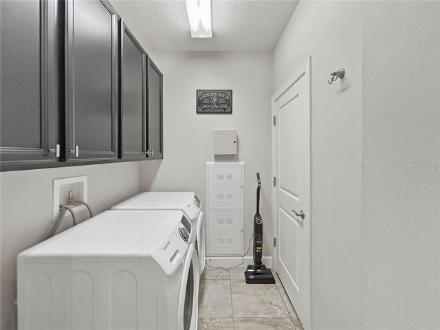 3137 MOORINGS DRIVE S, St Petersburg, FL 33712