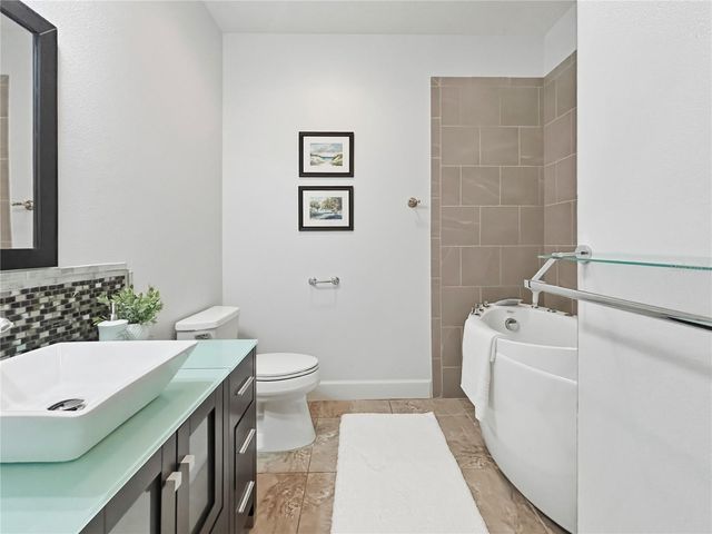 3137 MOORINGS DRIVE S, St Petersburg, FL 33712