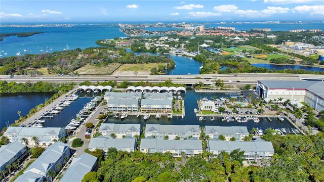 3137 MOORINGS DRIVE S, St Petersburg, FL 33712