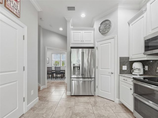 3137 MOORINGS DRIVE S, St Petersburg, FL 33712