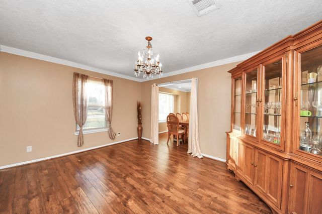 1115 Calderwood Drive, Houston, TX 77073