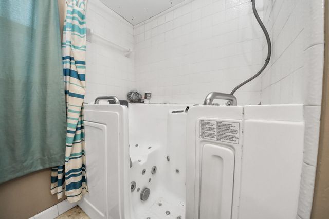 1115 Calderwood Drive, Houston, TX 77073