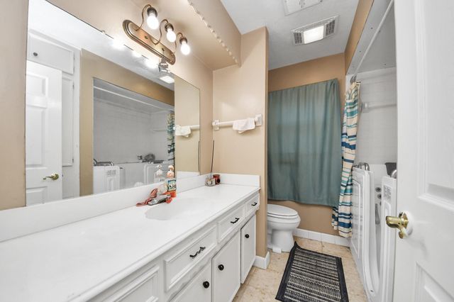 1115 Calderwood Drive, Houston, TX 77073