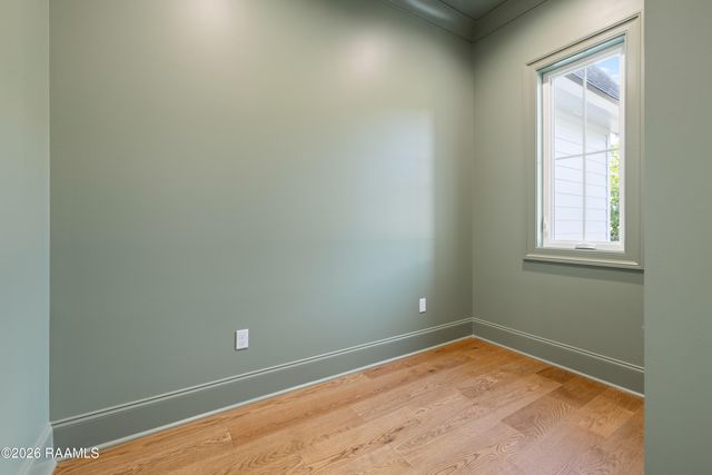 117 Leaning Oak Drive, Lafayette, LA 70508