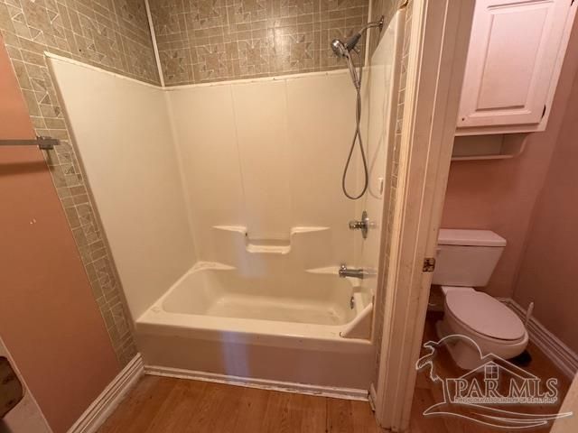 2105 Tucson Ave, Pensacola, FL 32526