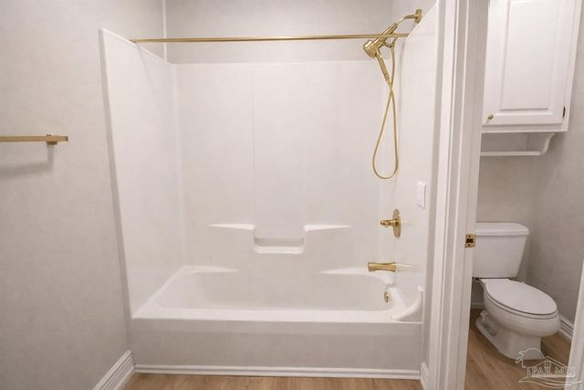 2105 Tucson Ave, Pensacola, FL 32526