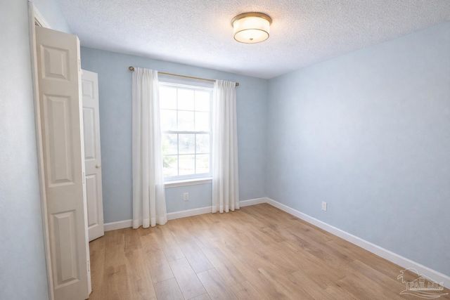 2105 Tucson Ave, Pensacola, FL 32526