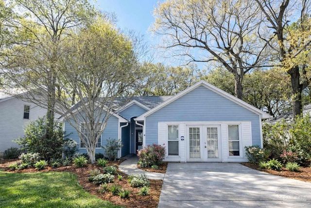 2105 Tucson Ave, Pensacola, FL 32526