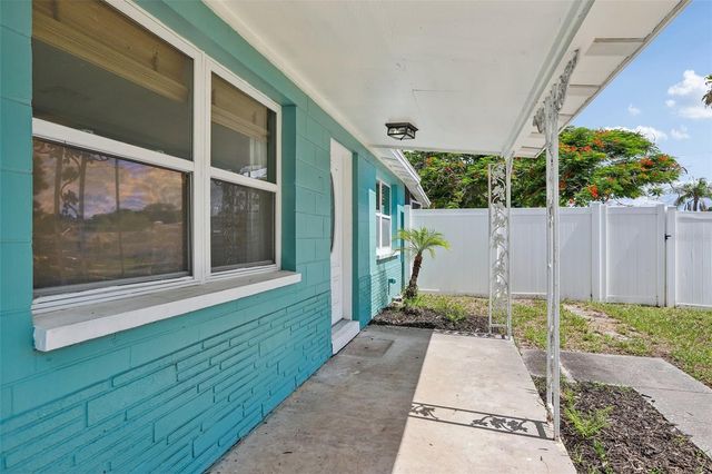 8090 68TH STREET N, Pinellas Park, FL 33781