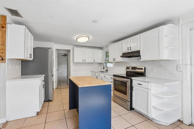 8090 68TH STREET N, Pinellas Park, FL 33781