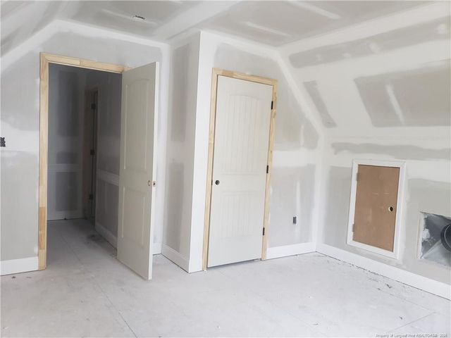 2453 Live Oak Drive, Fayetteville, NC 28306