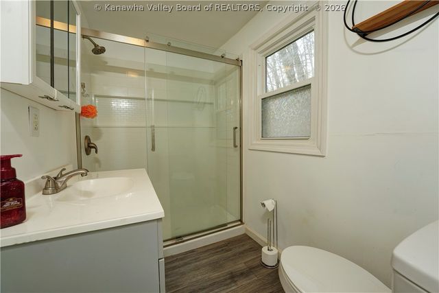 1054 Montrose Drive, South Charleston, WV 25303