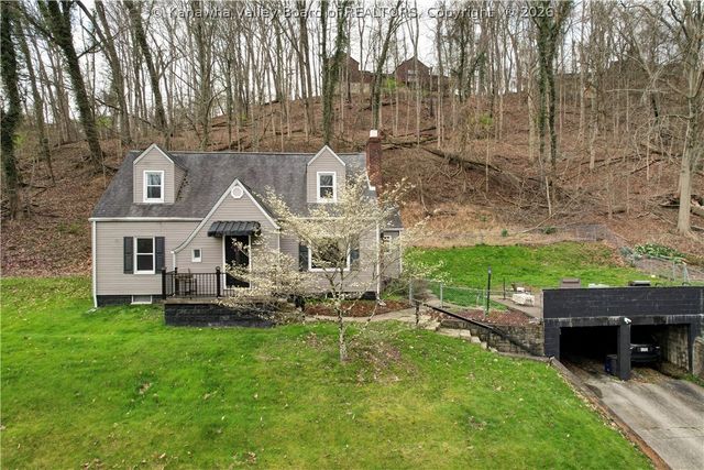 1054 Montrose Drive, South Charleston, WV 25303