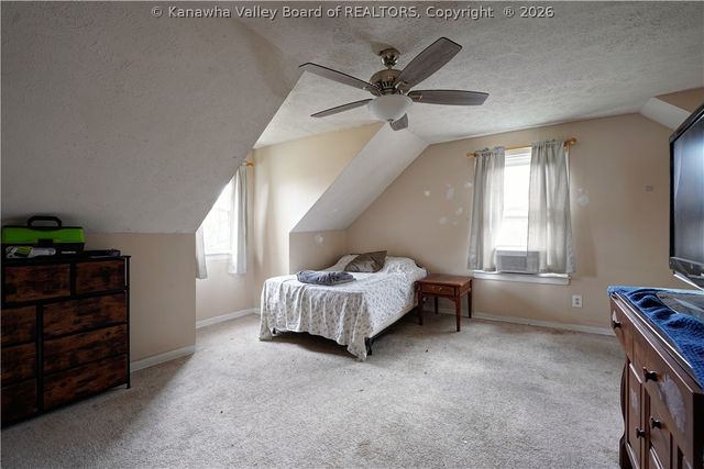 1054 Montrose Drive, South Charleston, WV 25303