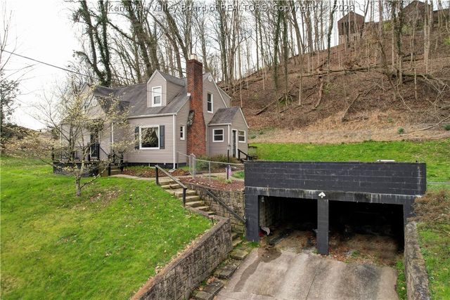 1054 Montrose Drive, South Charleston, WV 25303