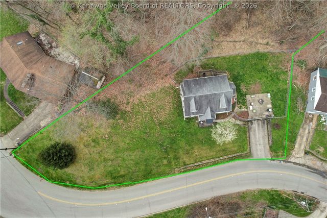 1054 Montrose Drive, South Charleston, WV 25303