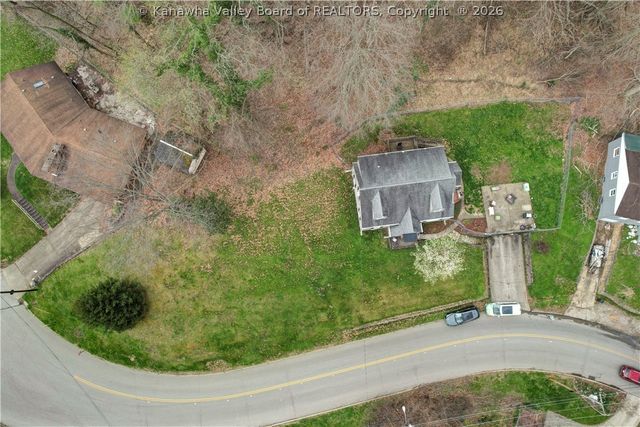 1054 Montrose Drive, South Charleston, WV 25303