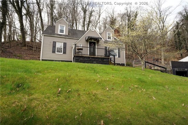 1054 Montrose Drive, South Charleston, WV 25303