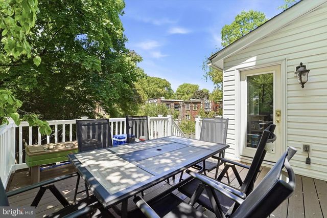 8228 MANOR RD, Elkins Park, PA 19027
