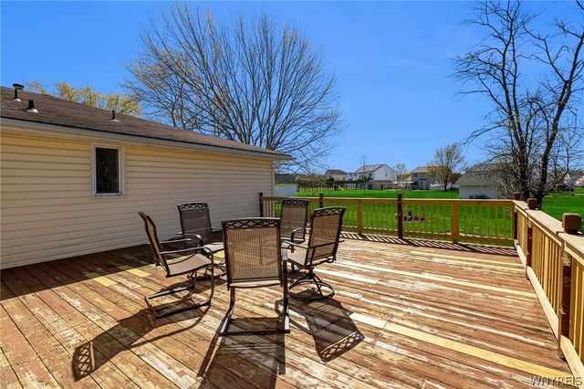 2616 Stony Point Road, Grand Island, NY 14072