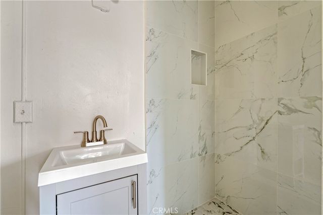 272 W 9th Street, San Bernardino, CA 92401