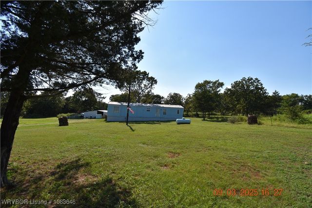 463182 E 995 Road, Sallisaw, OK 74955