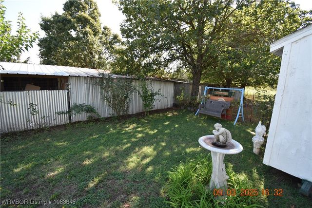 463182 E 995 Road, Sallisaw, OK 74955