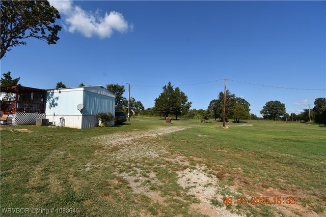 463182 E 995 Road, Sallisaw, OK 74955