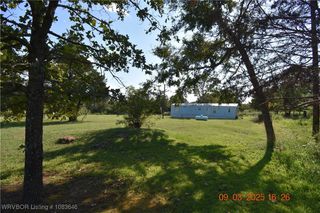 463182 E 995 Road, Sallisaw, OK 74955