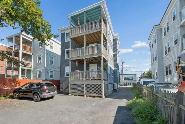 10-12 Colgate Rd 2, Boston, MA 02131